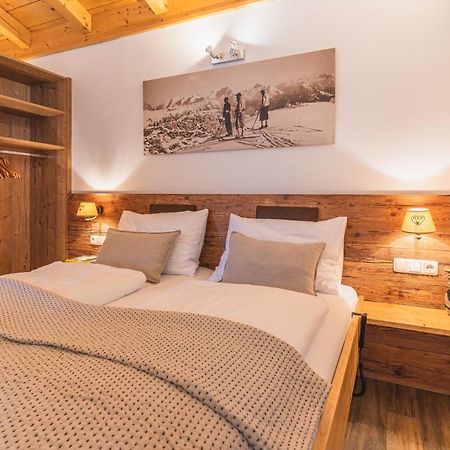 Dorfchalets & Apartments - Authentic Experience In Centre Of Kaprun Including Tauernspa And Summercard Exterior photo