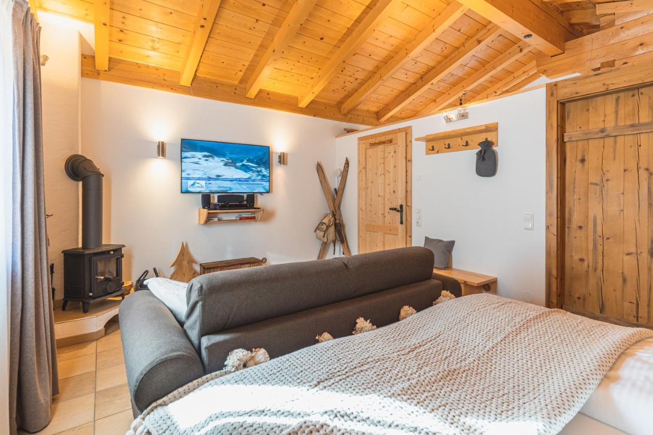 Dorfchalets & Apartments - Authentic Experience In Centre Of Kaprun Including Tauernspa And Summercard Exterior photo